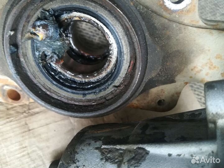 Поворотные кулаки на ниву