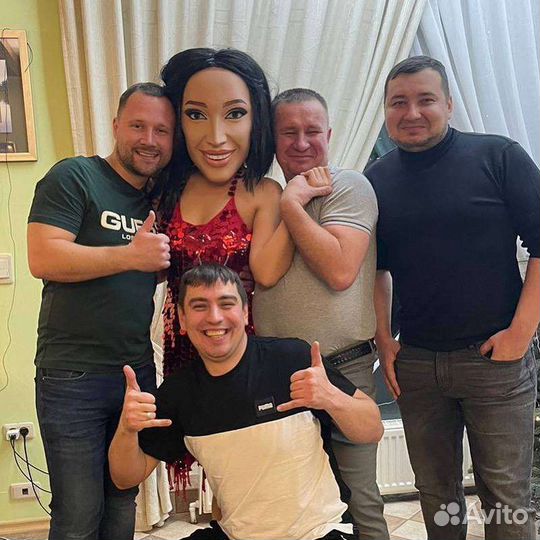 Стриптиз поздравление негритянка медсестра звёзды