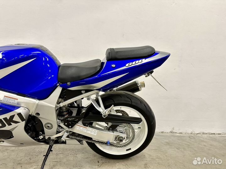 Suzuki GSX-600R инжектор 2002г. Из Европы