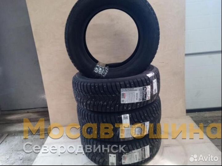 Kumho WinterCraft SUV Ice WS31 225/65 R17 106T