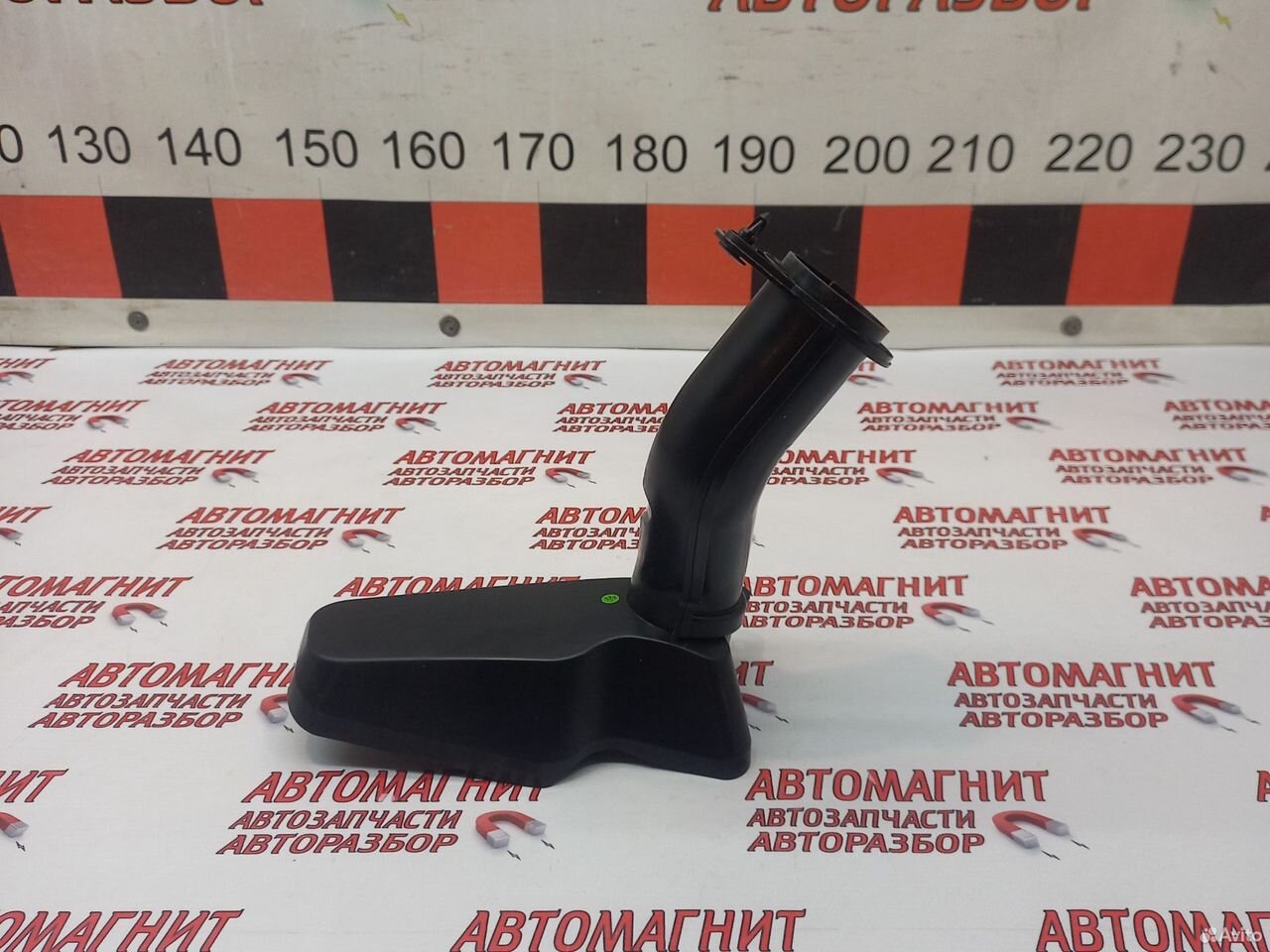 Водосток под жабо левый Ликсианг Л7