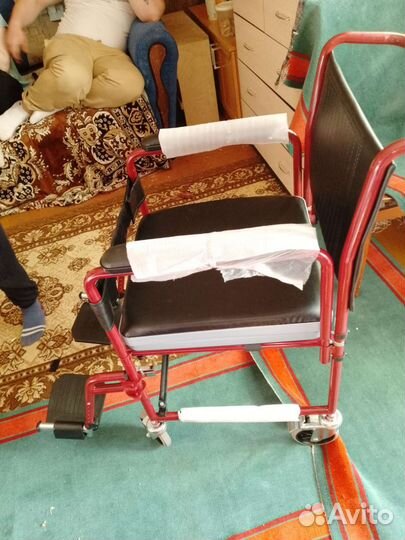 Санитарный стул туалет