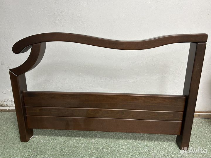 Подлокотники буковые