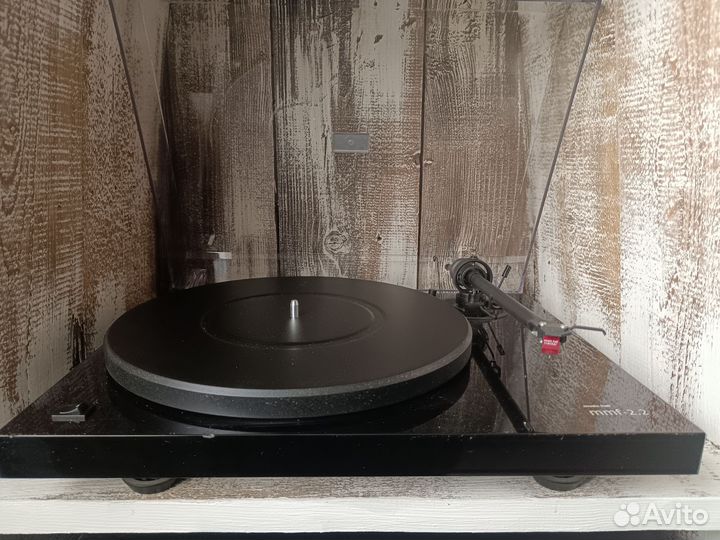 Проигрыватель винила