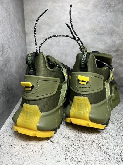 Кроссовки Reebok Zig kinetica edge хаки
