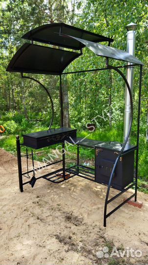 Мангал с крышей