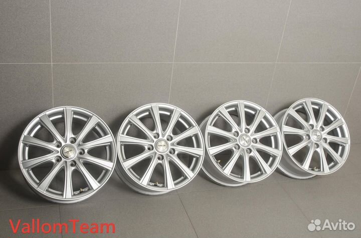 Лот UP30014280 Фирменные 16-е диски weds V.E.X