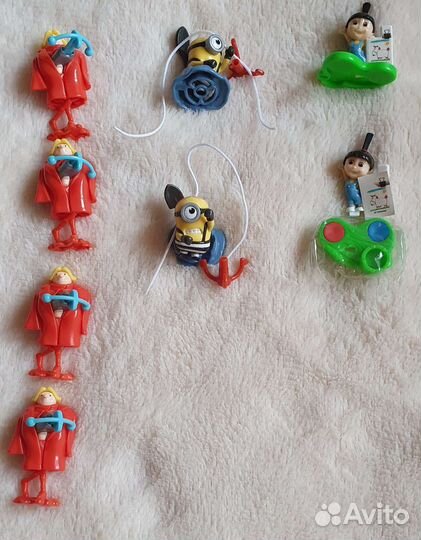 Игрушки киндер,чупа чупс бегемоты,миньон,свит бокс