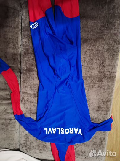 Конькобежный комбинезон