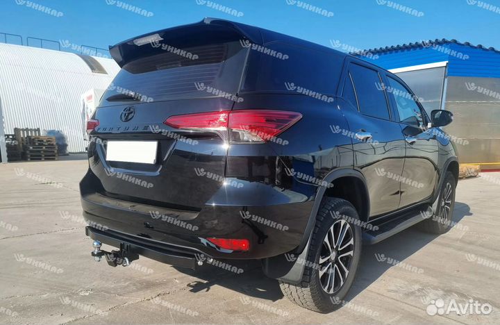 Фаркоп toyota fortuner II поколение