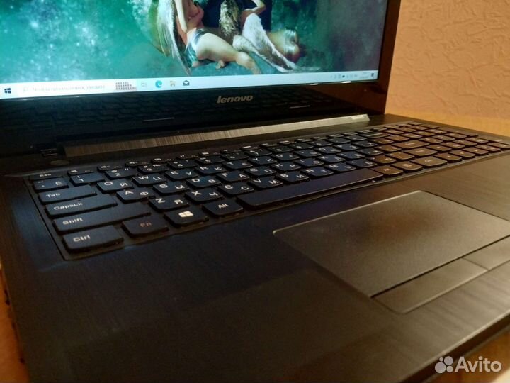 Бюджетный игровой ноутбук Lenovo