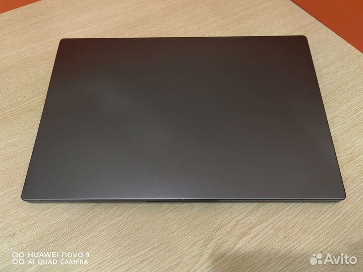 Мощный, стильный Mi NoteBook Light