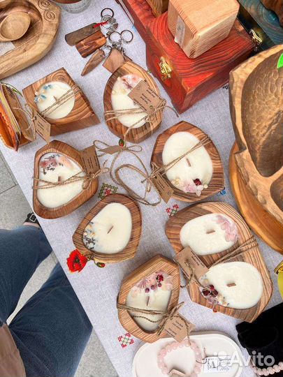 Ароматические свечи в дереве