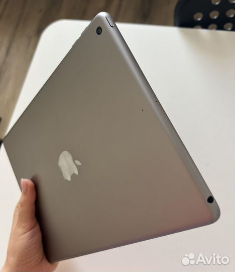 iPad 6-го поколения 2019