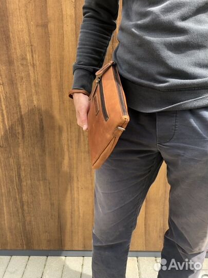 Борсетка из натуральной кожи