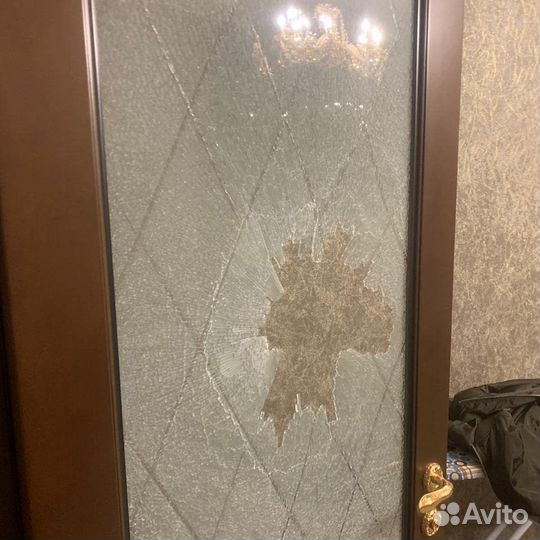 Замена стекла в межкомнатных дверях