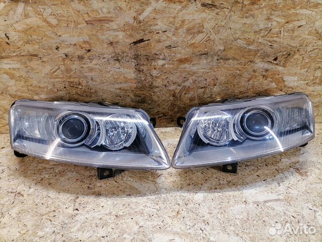 Комплект фар Audi A6 C6 дорест ксенон