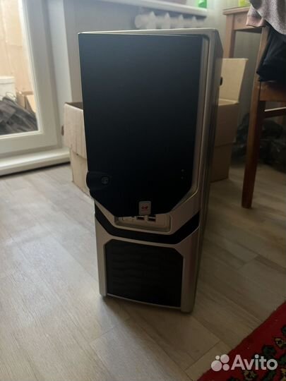 Стационарный компьютер