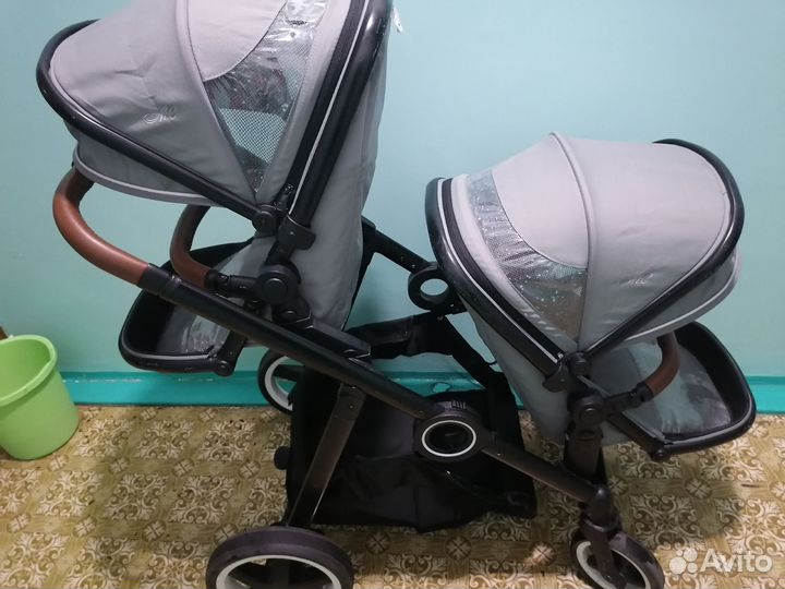 Прогулочная коляска для двойни или погодок, б/у