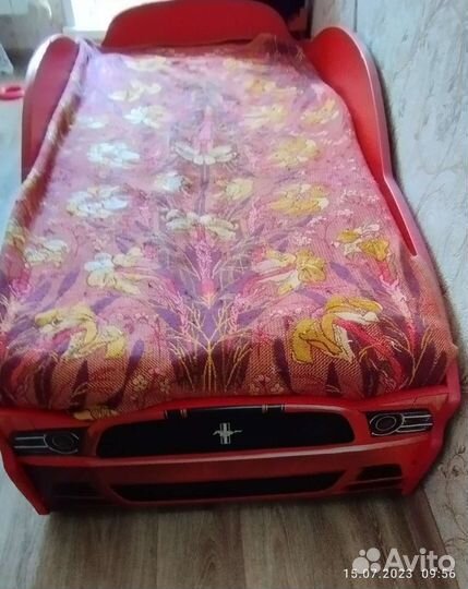 Детская кровать машина бу с матрасом