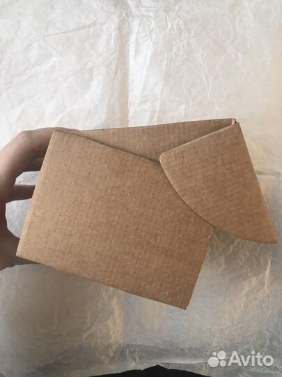 Коробка крафт бурый. Плотная и крепкая