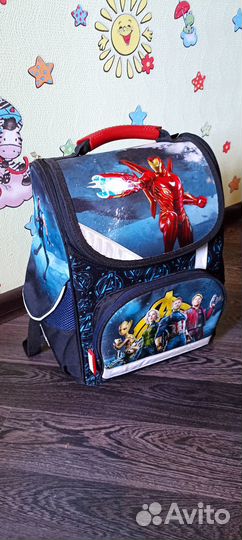 Школьный рюкзак