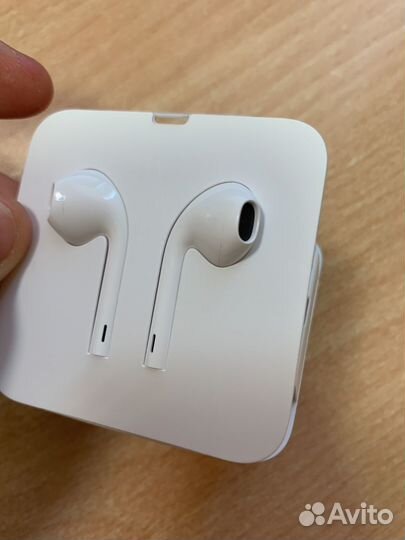 Наушники earpods
