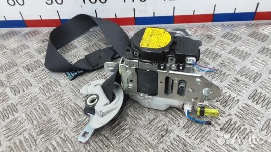 Ремень безопасности с пиропатроном сиденья передне