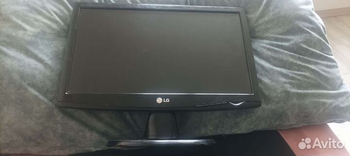 Монитор LG flatron w1943c