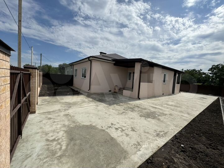 Дом 83 м² на участке 6,5 сот.