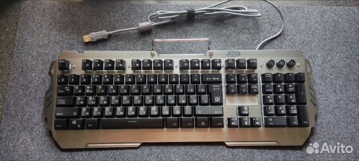 Игровая клавиатура Defender Renegade