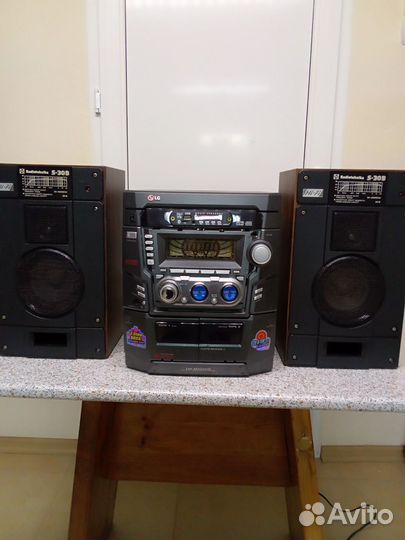 Музыкальные центры