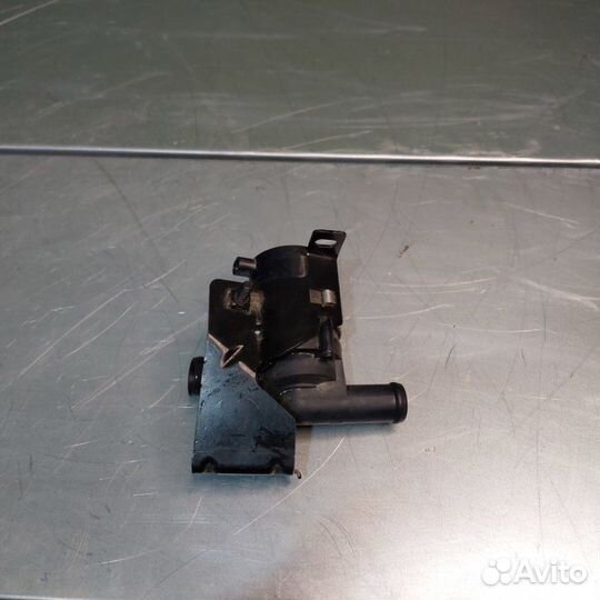 Водяной насос автономного отопителя Land Rover