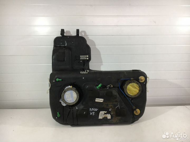 Бак топливный BMW X5 E53 4.4i