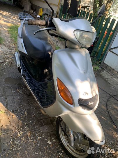 Yamaha Grand Axis 100