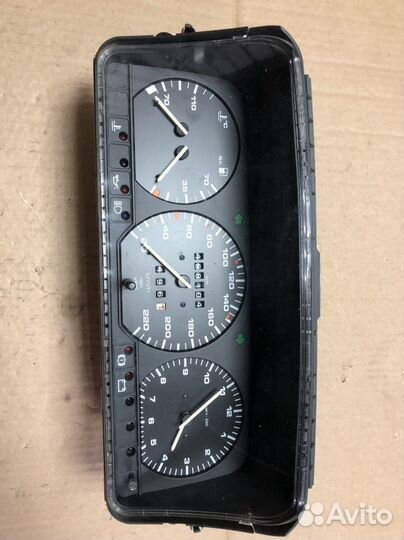 Щиток приборов Фольксваген Пассат Б3