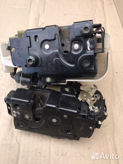 Замок левый; правый передний Фольксваген Пассат Б5