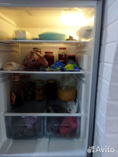 Продам холодильник бу, в рабочем состоянии