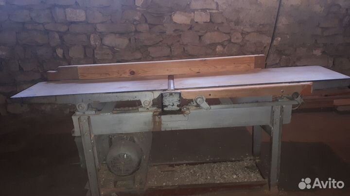 Столярный станок
