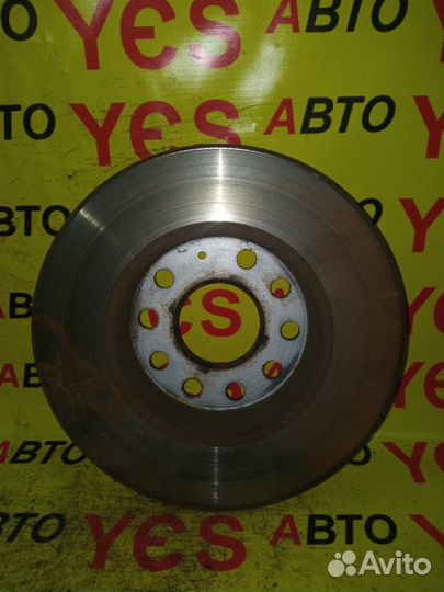 Диск тормозной задний Volkswagen Golf 5K1 caxa