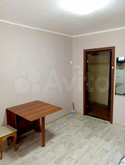 Комната 13 м² в 4-к., 1/5 эт.