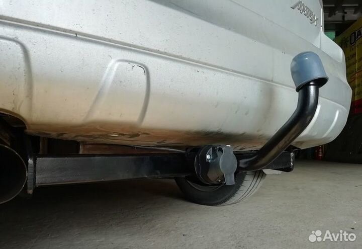 Фаркоп Pontiac Vibe, Toyota Matrix, Toyota Voltz