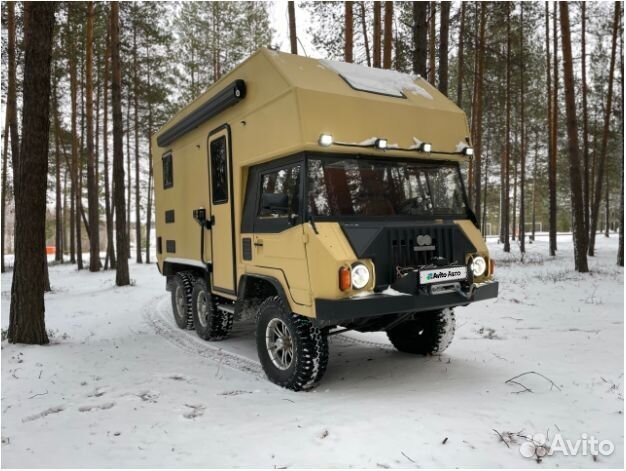Альковный Pinzgauer 712, 2022