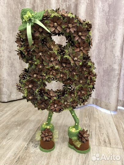 Композиция из сосновых шишек/Топиарий/Букет