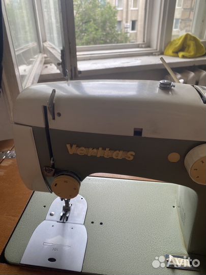 Швейная машинка veritas