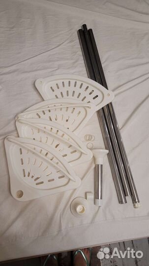 Угловая полка в ванную