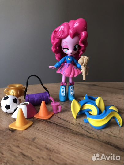 Куклы Эквестрия герлз мини / Пинки Пай / Эплджек