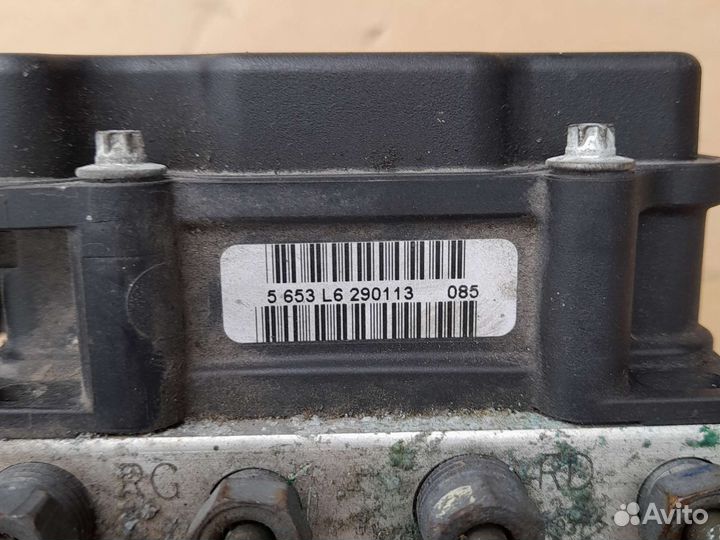 Блок ABS Renault Duster 1.6 МКПП 2014