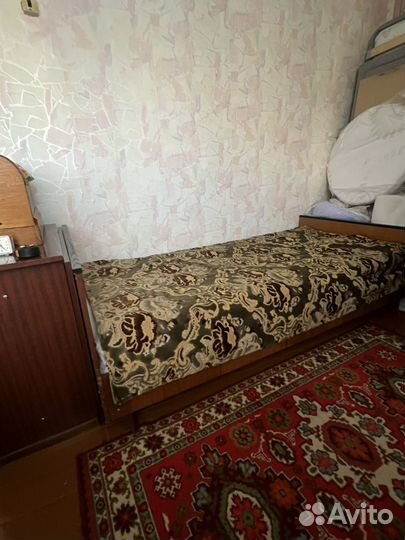 Кровать односпальная