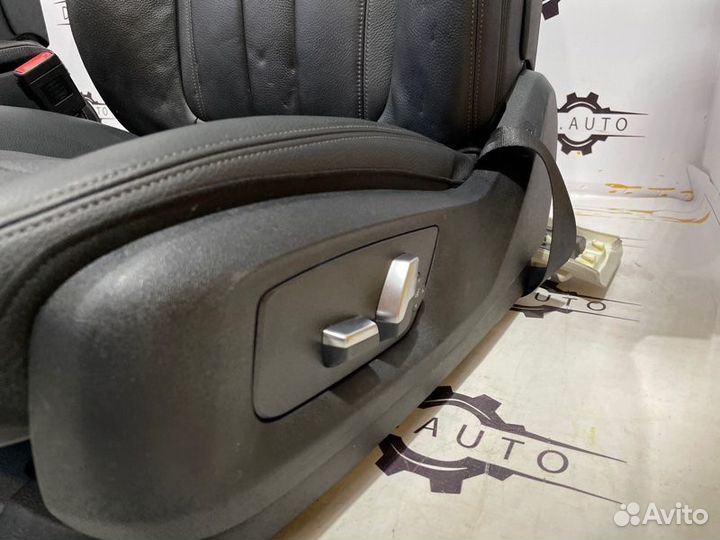 Передние Сидения Bmw 530D G30 B57D30A 2017